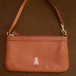 Dooney & Bourke